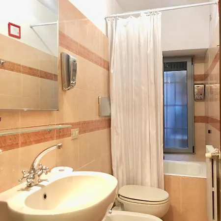 Apartment Lovely Flat In Duomo Mailand