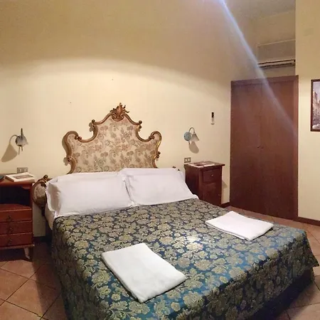 Apartment Lovely Flat In Duomo Mailand