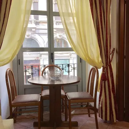 Lovely Flat In Duomo * Mailand